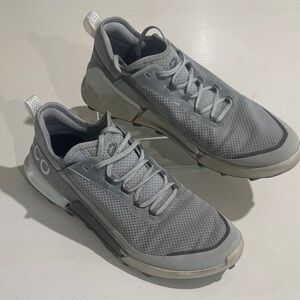 Ecco BIOM 2.1 X Country trail running shoes. Men 9.5. Excellent condition. Nice!